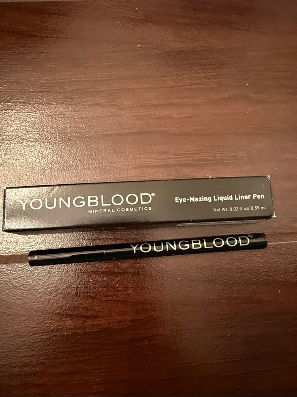 Youngblood Eye-Mazing Liquid Liner Pen in Gris
